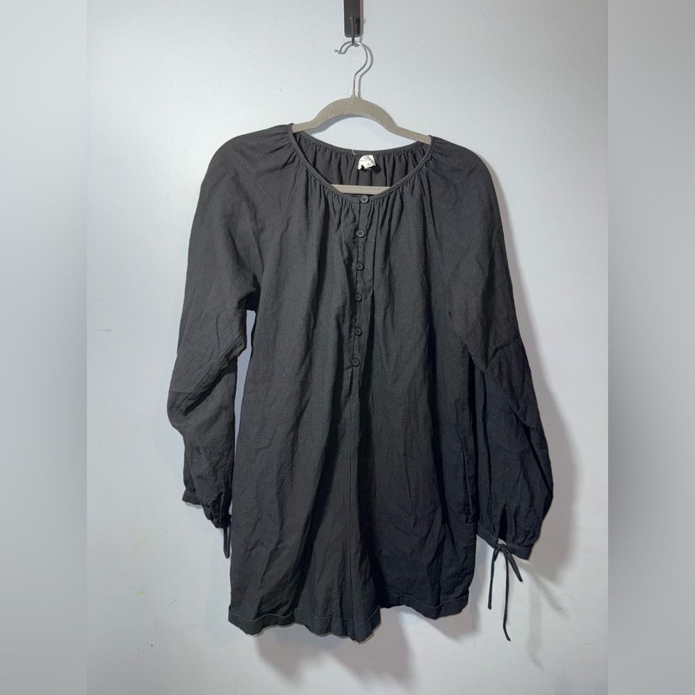 Le Lis Solid Black Cotton Long Tie Sleeve Shorts Romper size M EUC